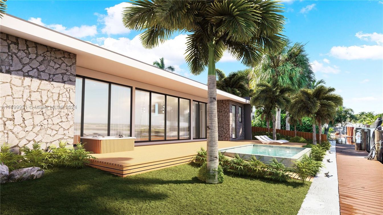 Exterior, Hot Tub, Pool