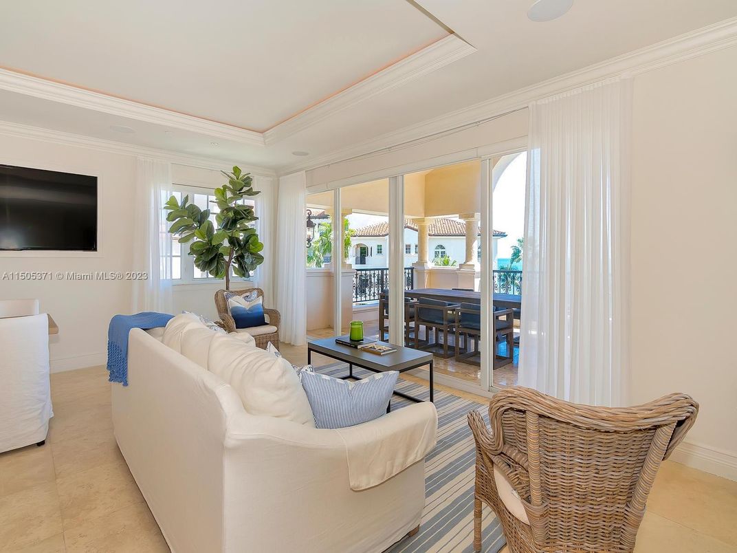 Interior, Living room