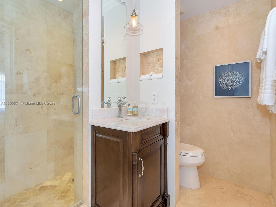 Bathroom, Glass Shower, Interior, Pendant Lights, Recessed Lighting