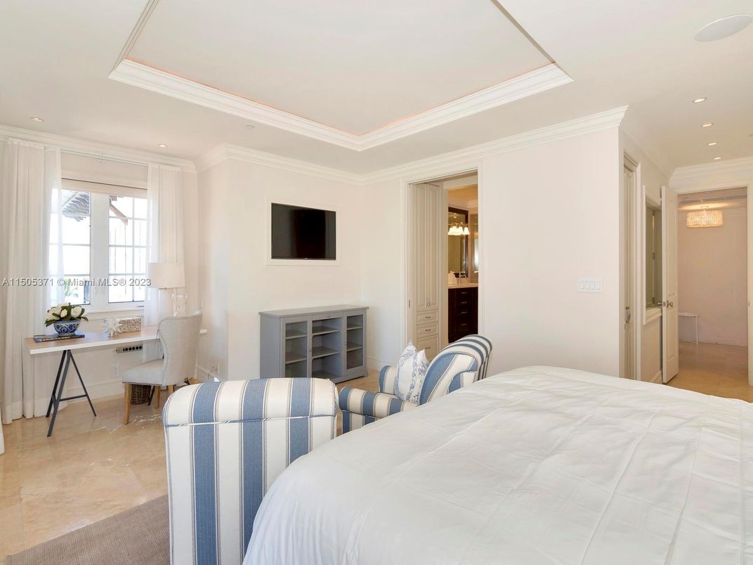 Bedroom, Home Office, Interior, Recessed Lighting