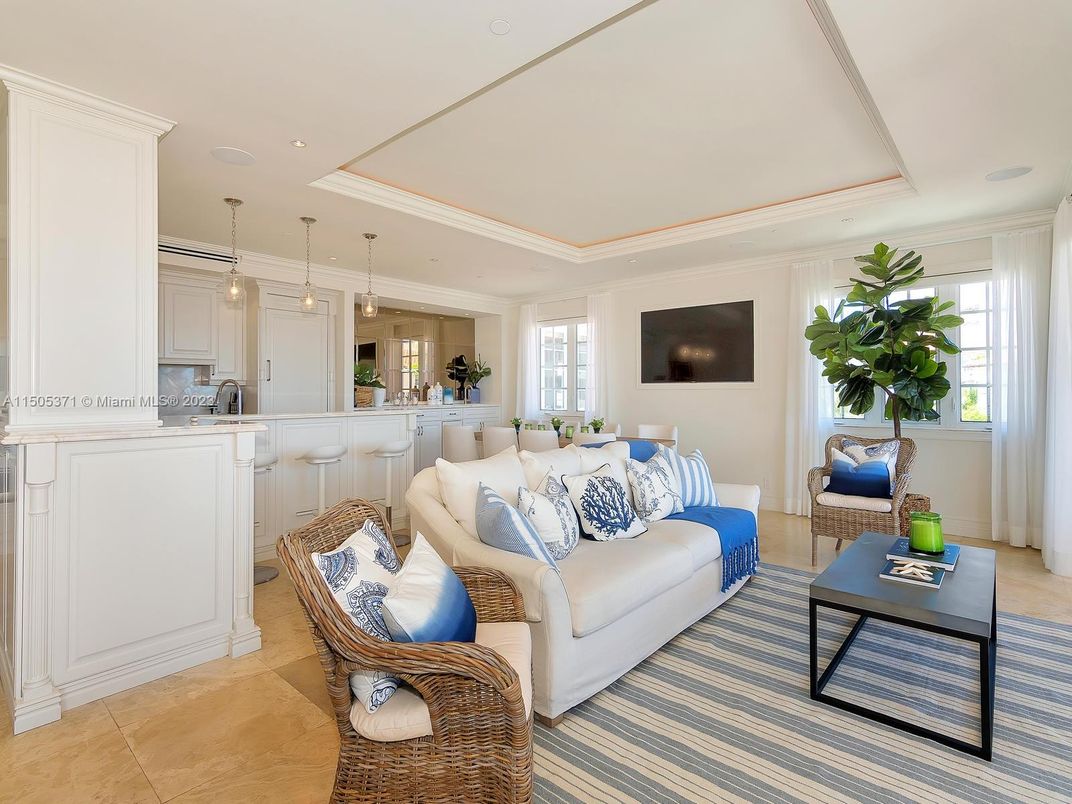Interior, Kitchen, Living room, Pendant Lights, Recessed Lighting