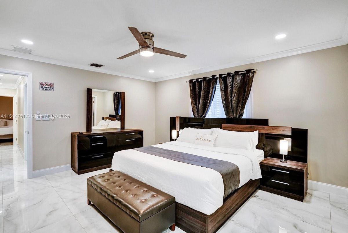 Bedroom, Interior, Marble, Recessed Lighting
