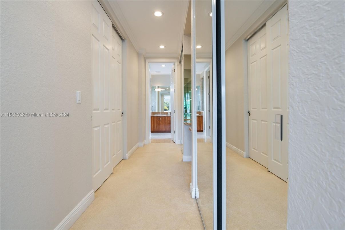 Interior, Recessed Lighting