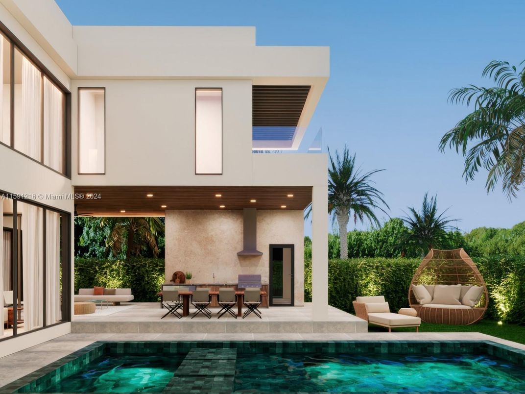 Exterior, Pool
