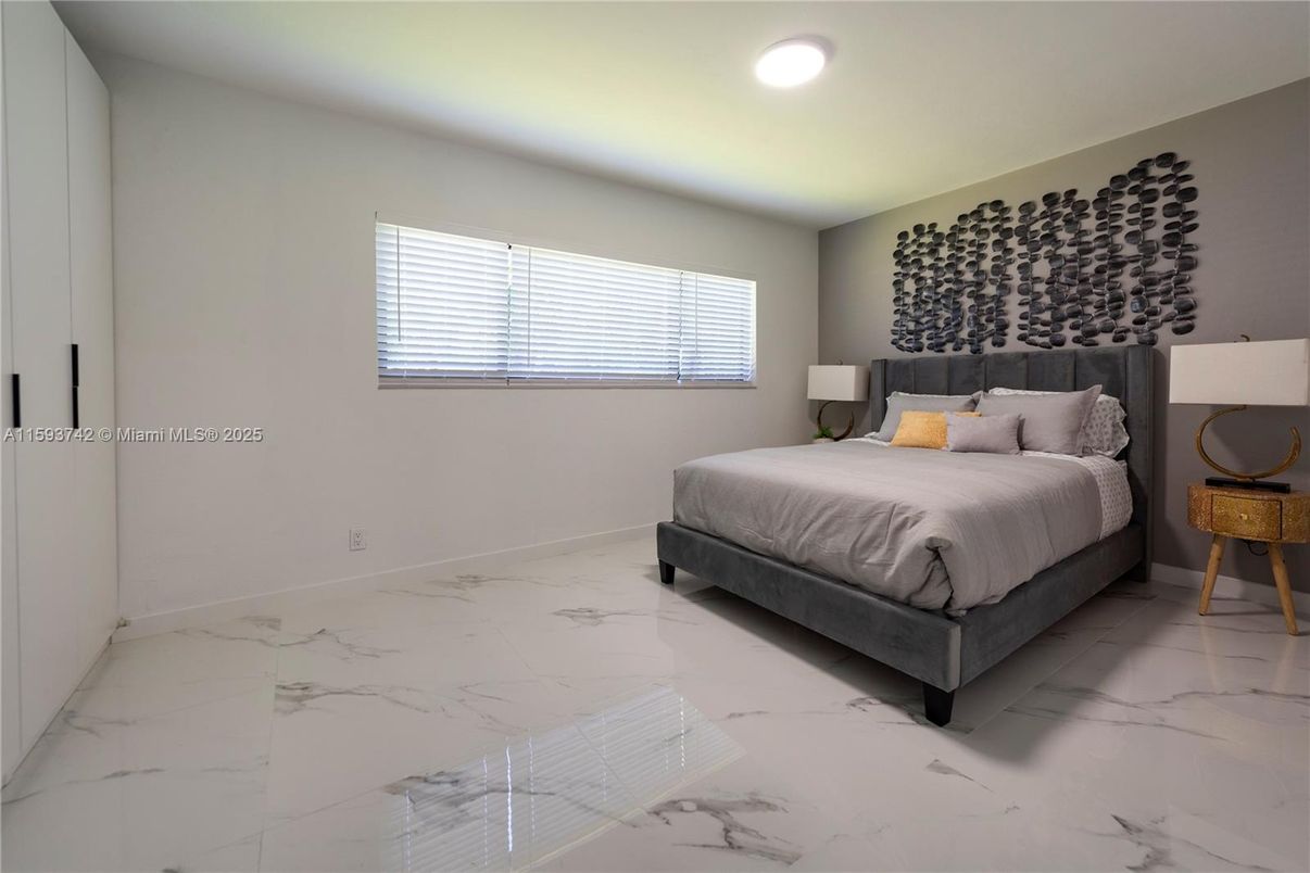 Bedroom, Interior, Marble, Recessed Lighting