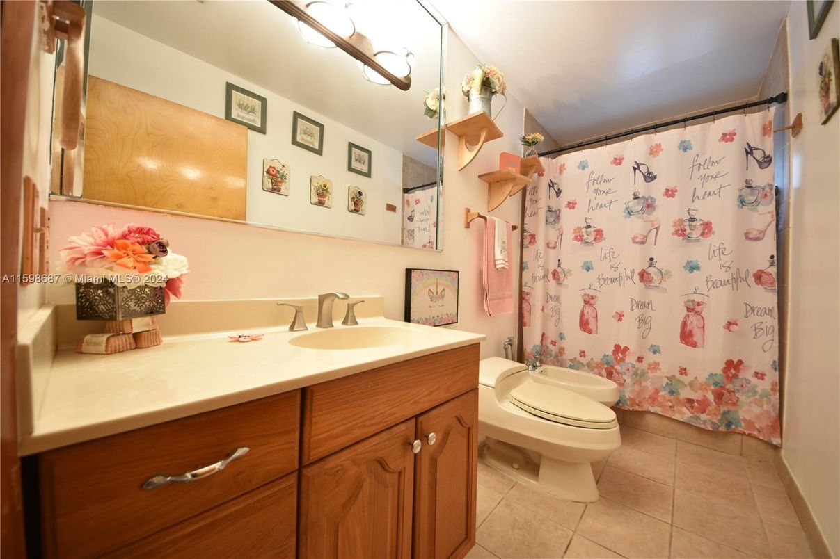 Bathroom, Interior