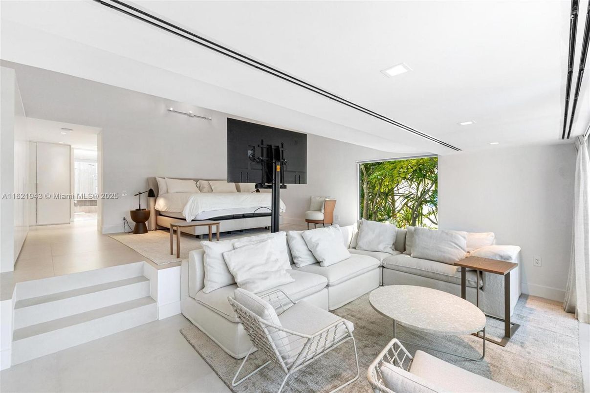 Bedroom, Interior, Living room, Recessed Lighting