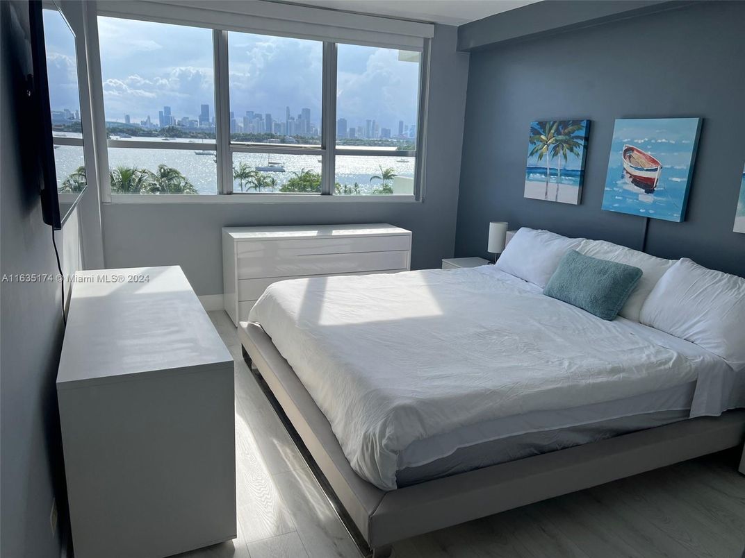 Bedroom, Interior, Water, Wood Texture Flooring