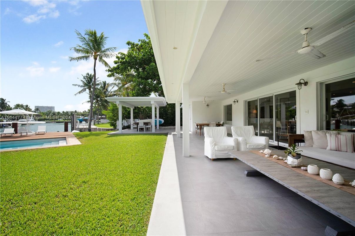 Backyard, Exterior, Pool
