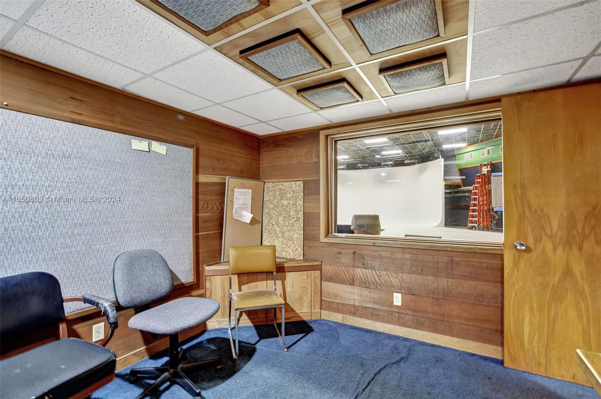 Interior, Wooden Walls