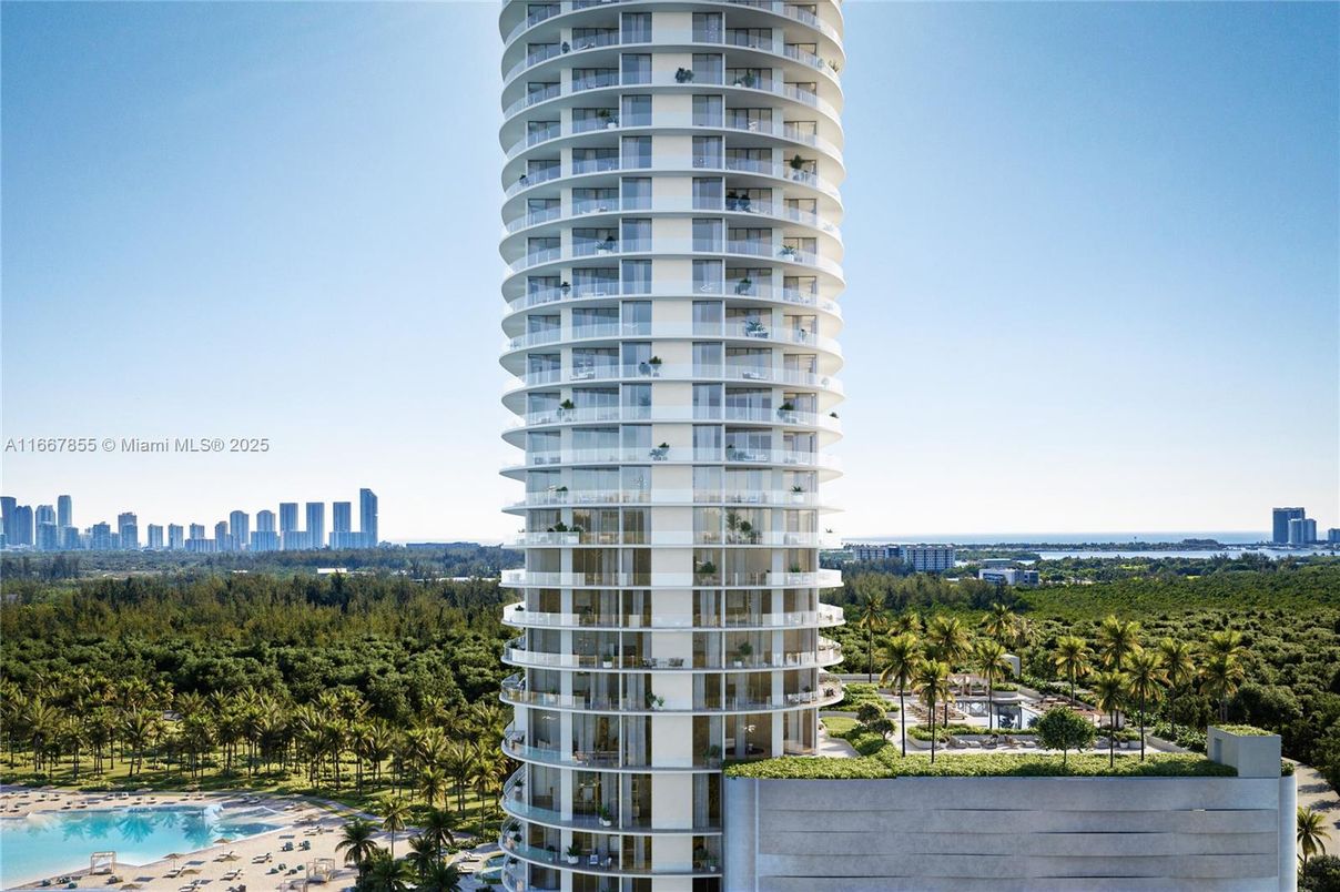 Exterior, Facade, Condo Building