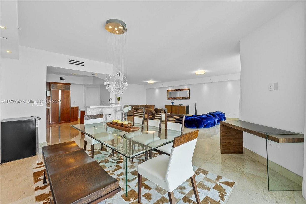 Chandelier, Dining room, Interior, Pendant Lights, Recessed Lighting