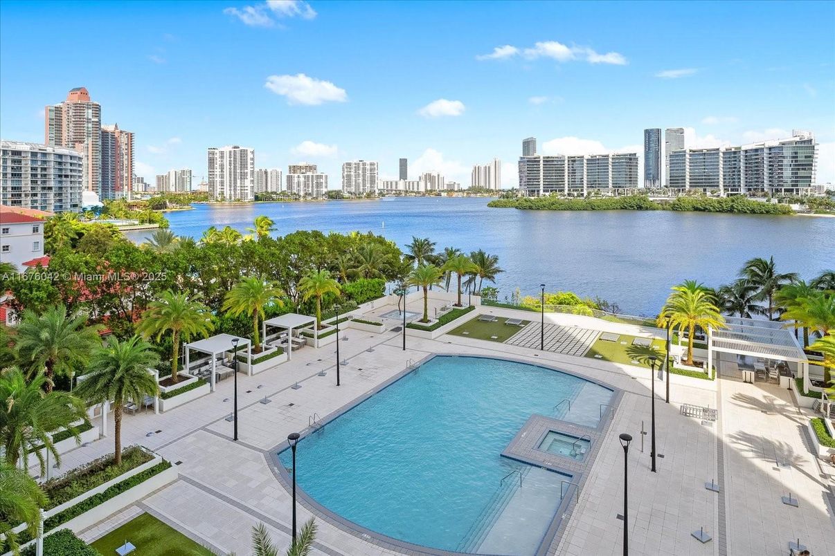 Exterior, Pool, Water, Skyline