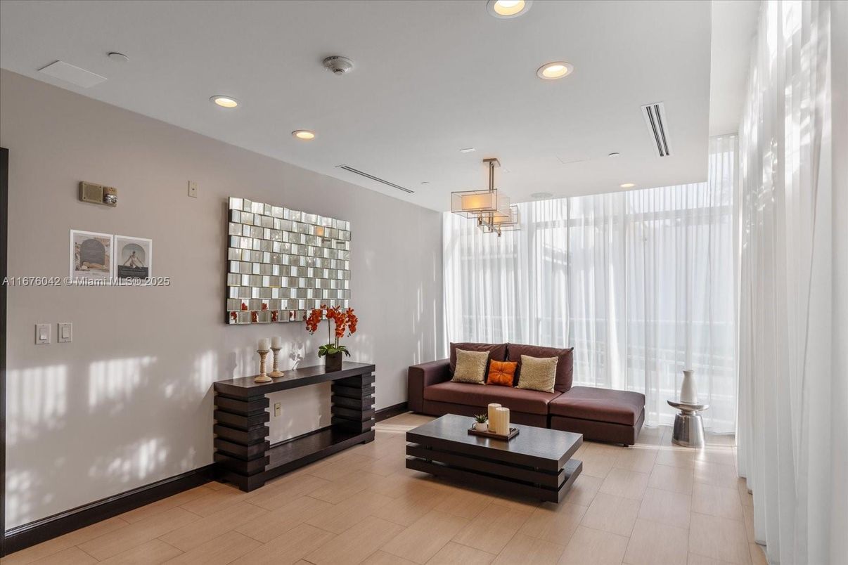 Interior, Living room, Recessed Lighting