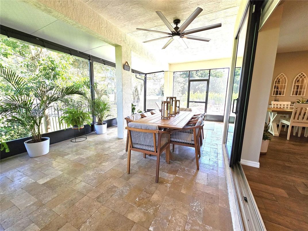Dining room, Interior, Sun Room, Wood Texture Flooring