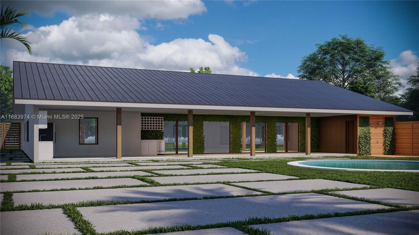 Exterior, Facade, Pool, Ranch