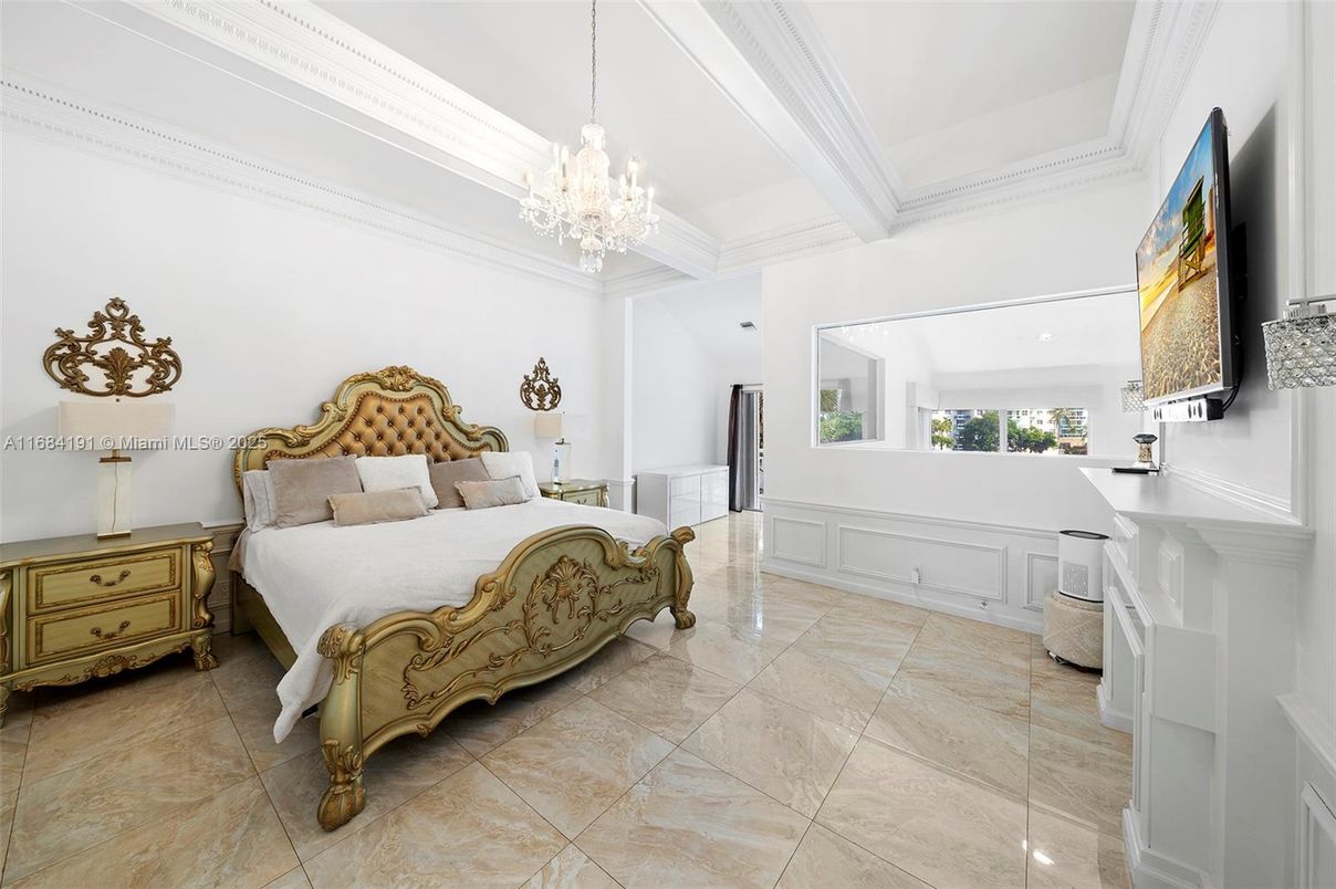 Bedroom, Chandelier, Interior