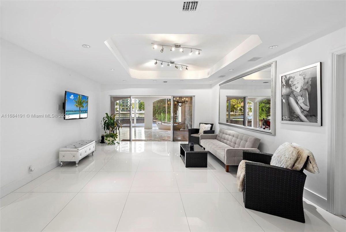 Interior, Living room, Recessed Lighting