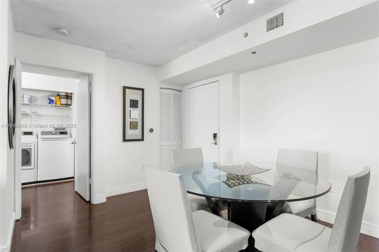 Dining room, Interior, Washer, Wood Texture Flooring