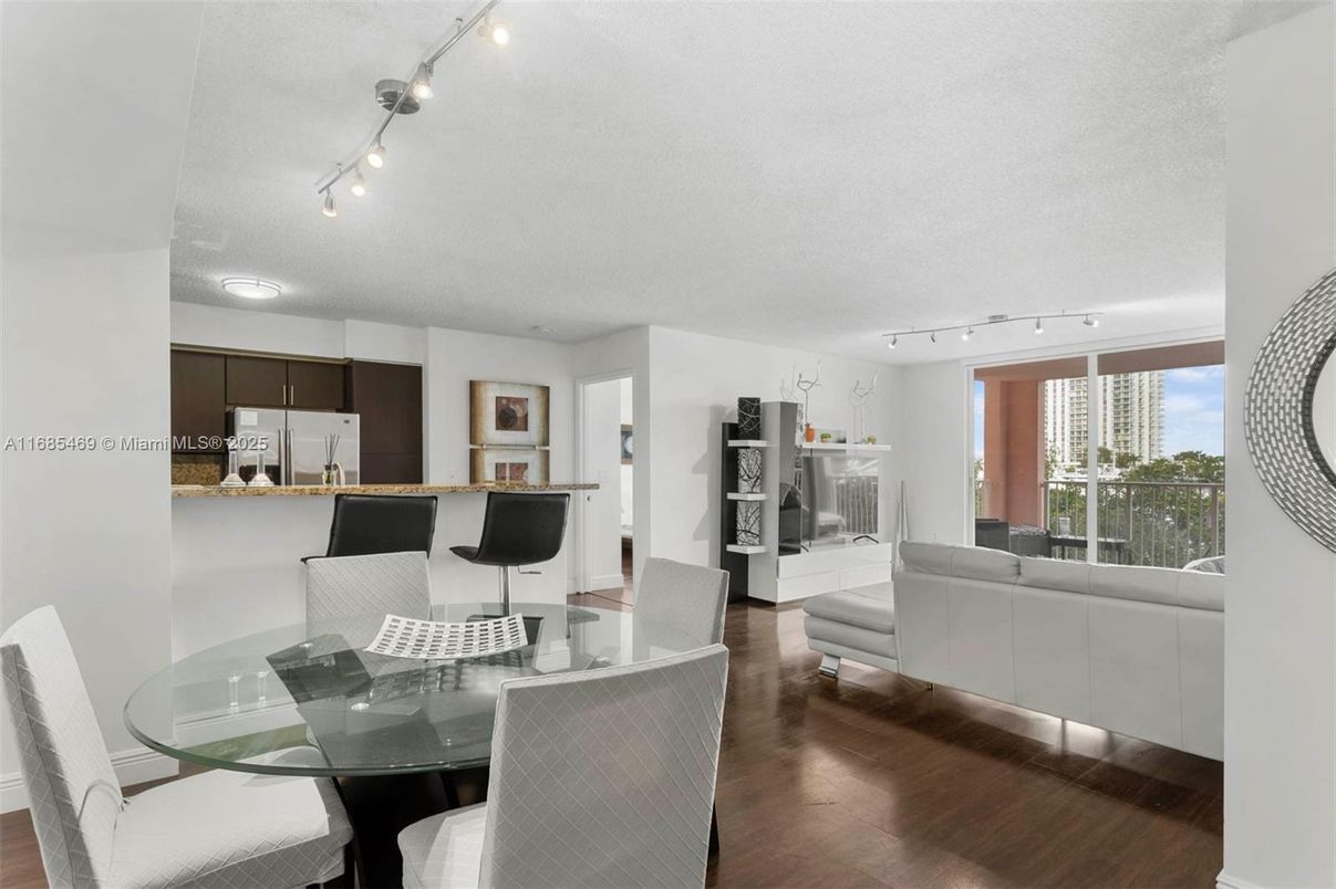 Dining room, Interior, Kitchen, Wood Texture Flooring