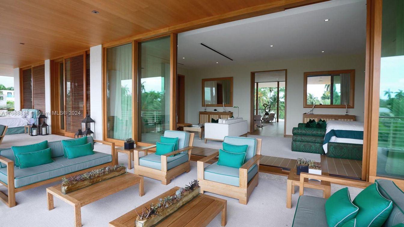 Interior, Living room, Recessed Lighting, Wooden Ceilings