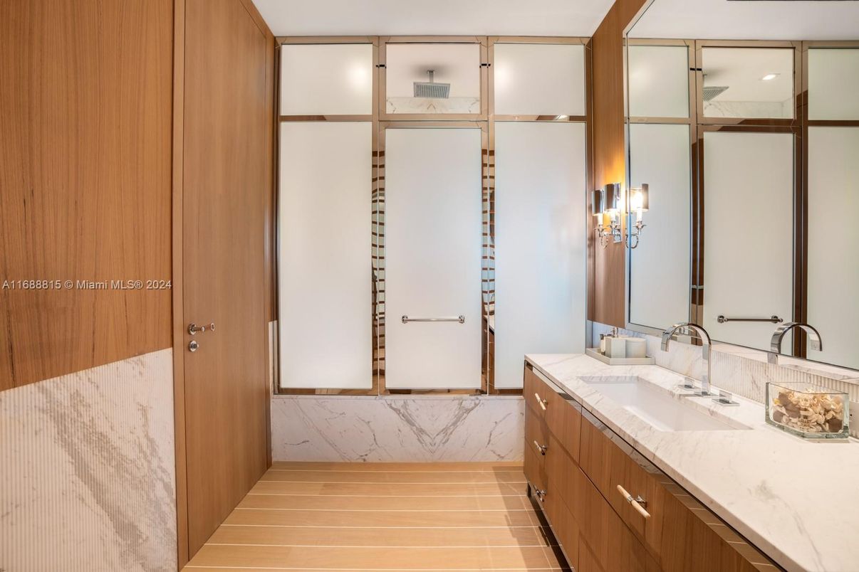 Bathroom, Dual Sink Vanities, Interior, Recessed Lighting, Wood Texture Flooring