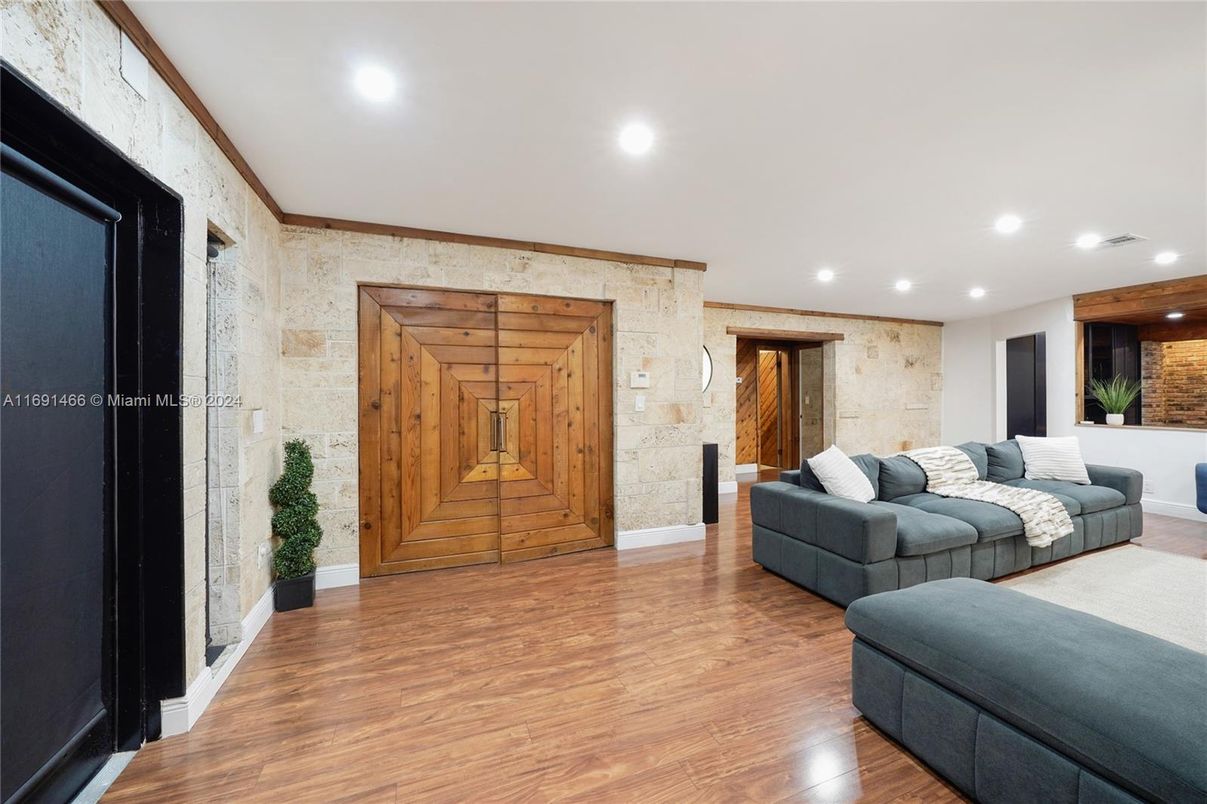Interior, Living room, Recessed Lighting, Stone Walls, Wooden Ceilings, Wood Texture Flooring