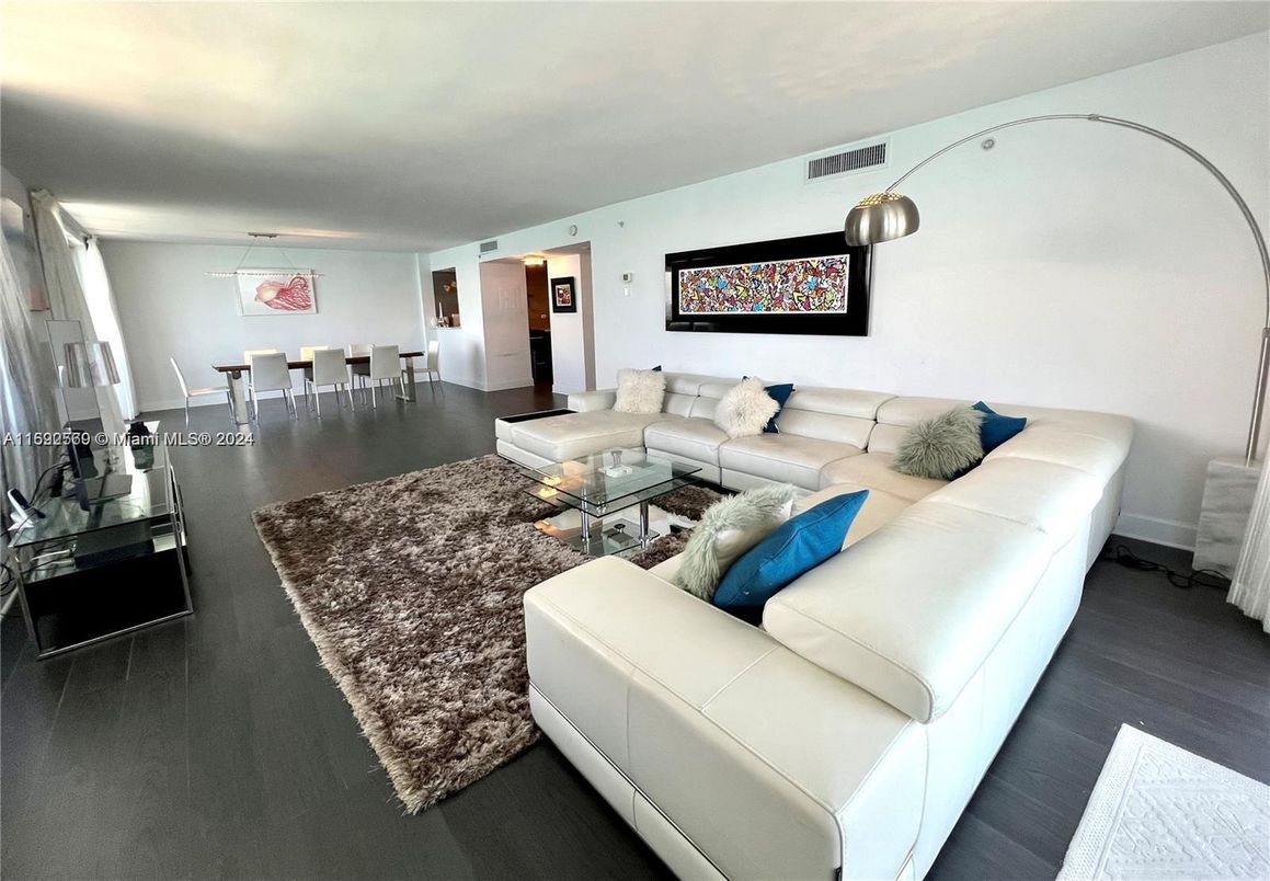 Dining room, Interior, Living room, Wood Texture Flooring