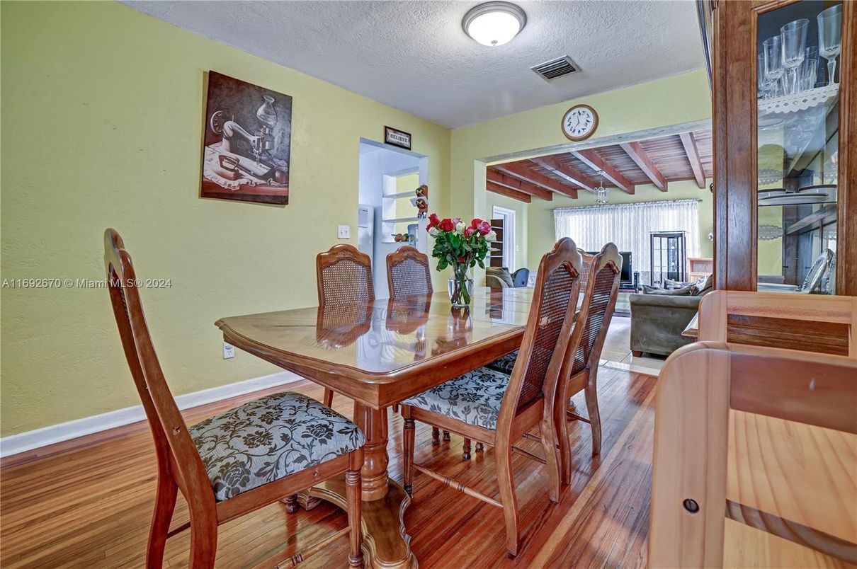 Dining room, Interior, Wood Texture Flooring