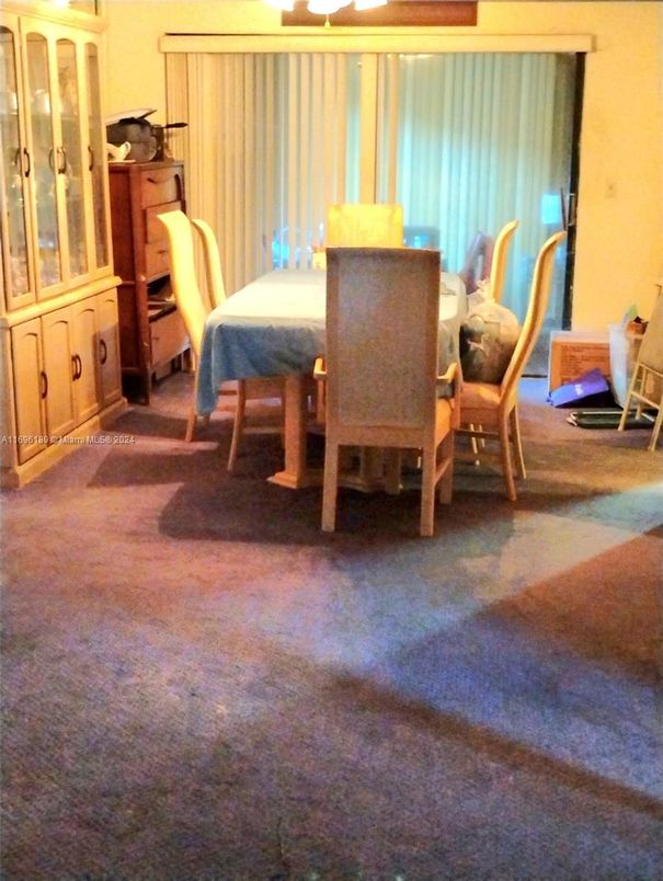 Dining room, Interior