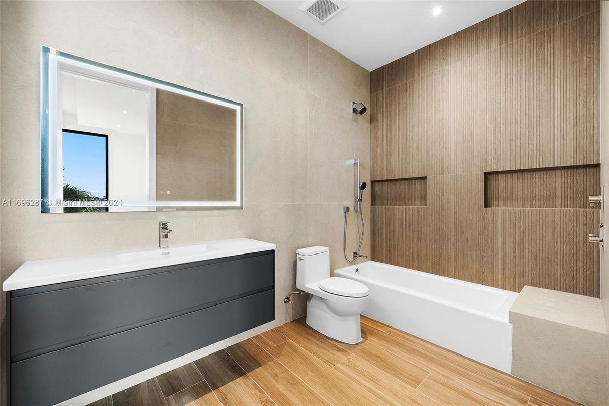 Bathroom, Interior, Recessed Lighting, Wood Texture Flooring