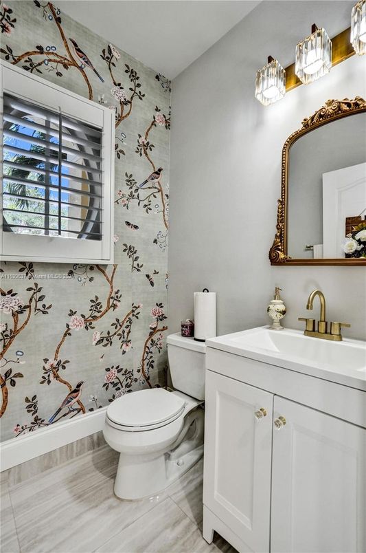 Bathroom, Interior