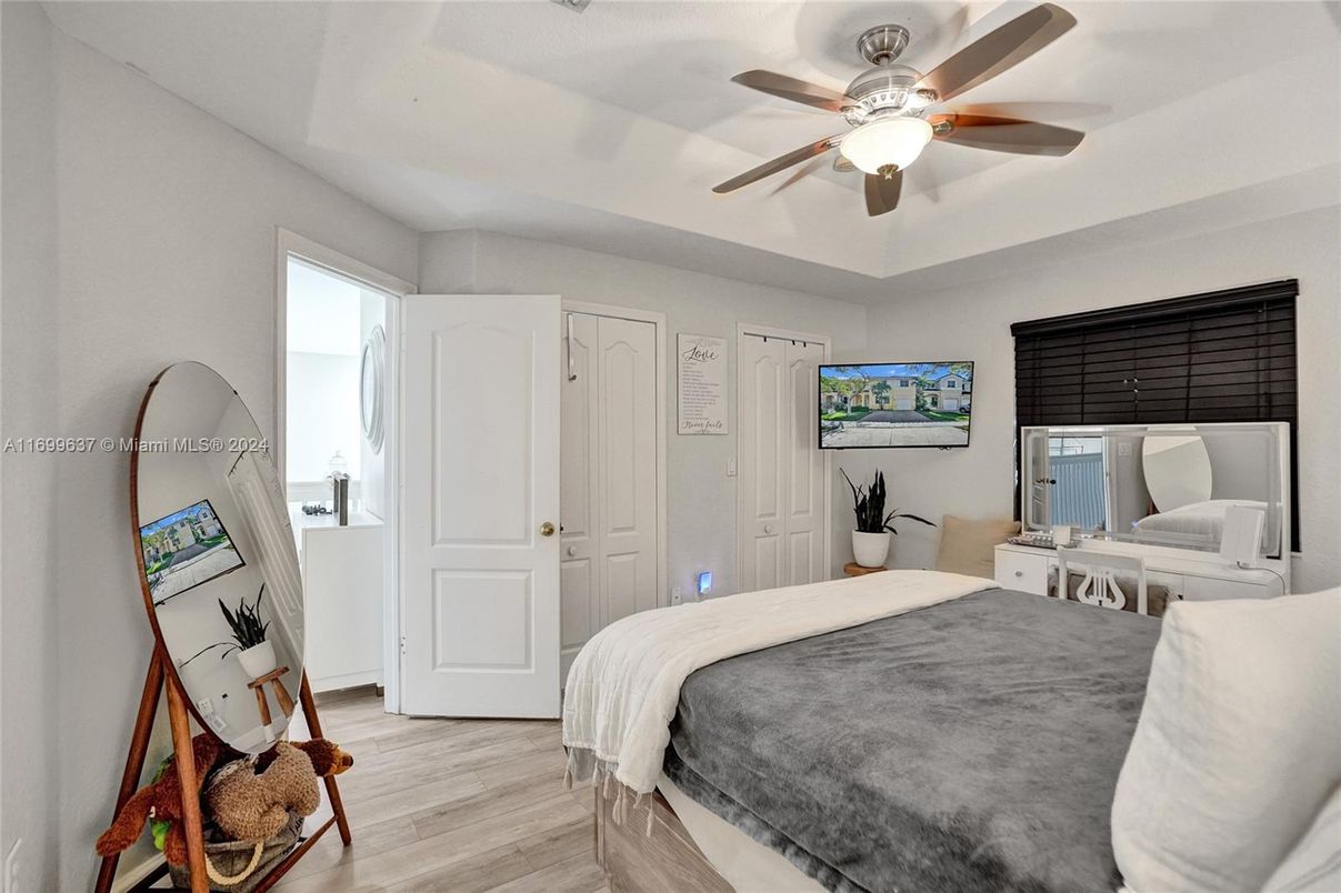 Bedroom, Interior, Wood Texture Flooring