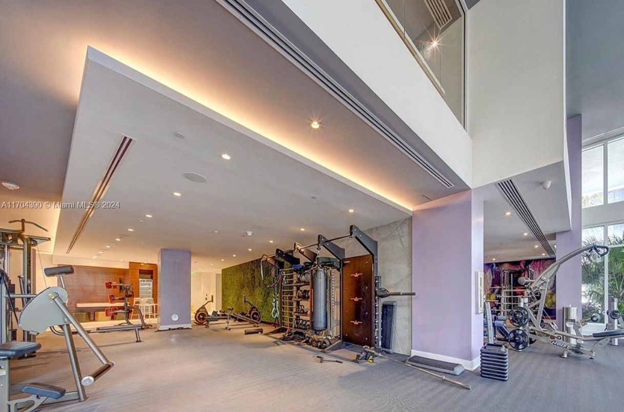 Fitness Equipment, Interior, Recessed Lighting