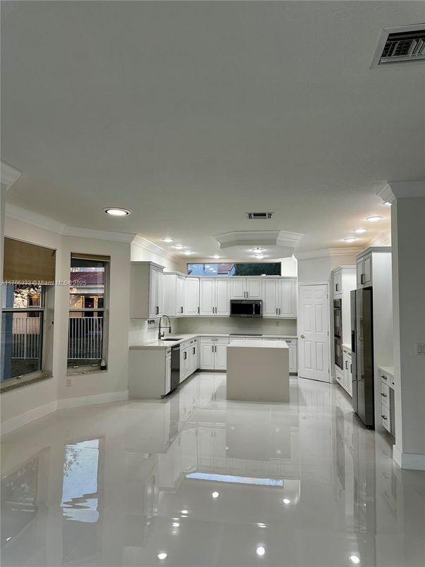 Interior, Kitchen, Recessed Lighting