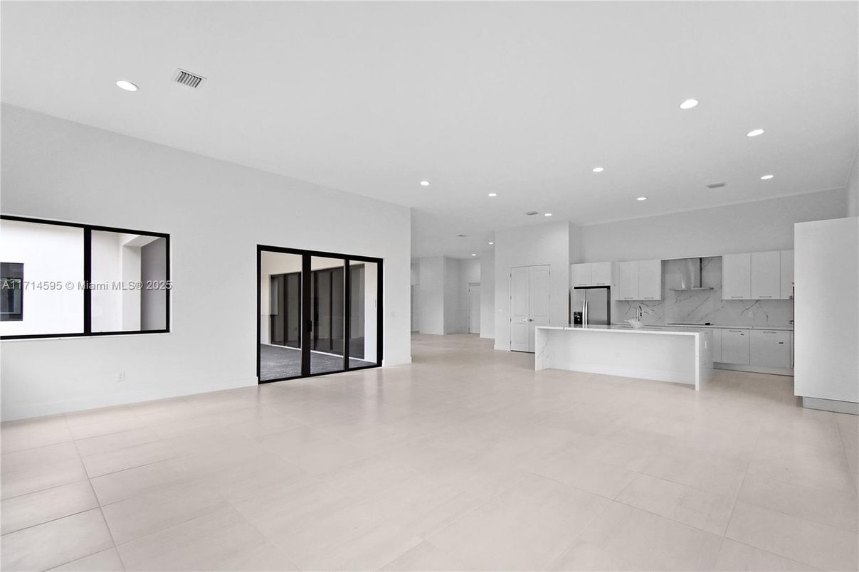 Interior, Kitchen, Marble Walls, Recessed Lighting