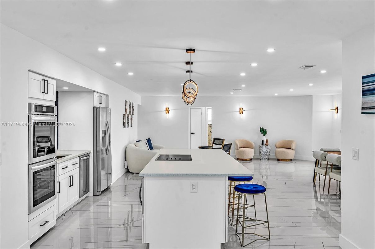Interior, Kitchen, Pendant Lights, Recessed Lighting, Stainless Steel Appliances