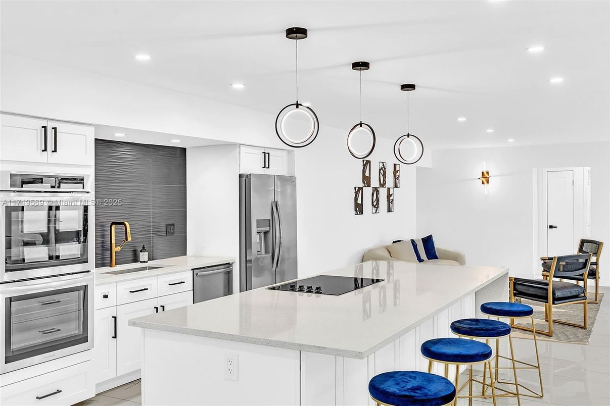 Interior, Kitchen, Pendant Lights, Recessed Lighting, Stainless Steel Appliances
