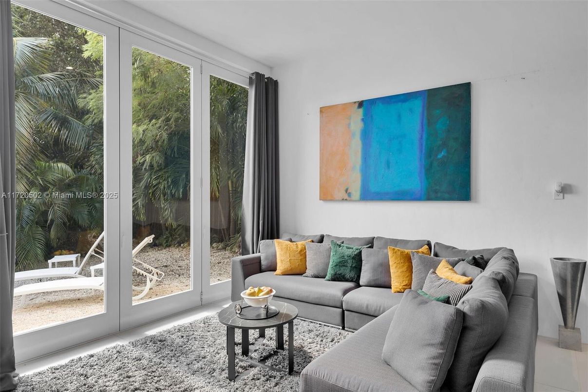 Interior, Living room, Sun Room