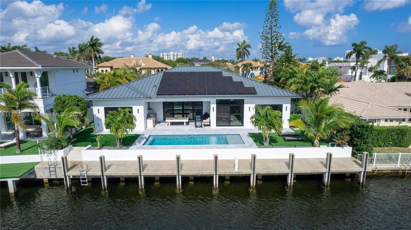 Exterior, Pool, Solar Panels