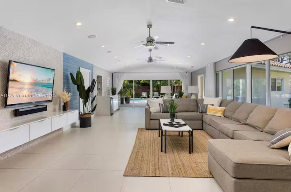 Interior, Living room, Recessed Lighting
