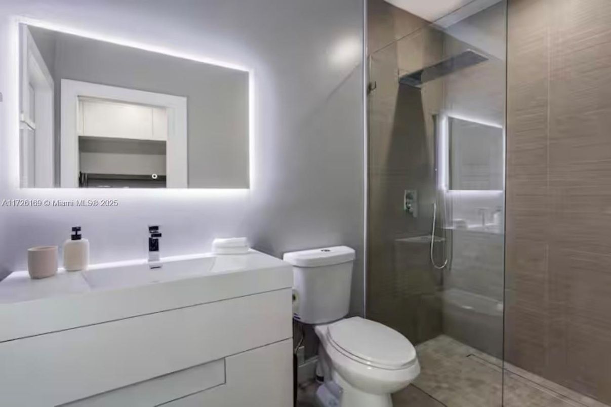 Bathroom, Glass Shower, Interior