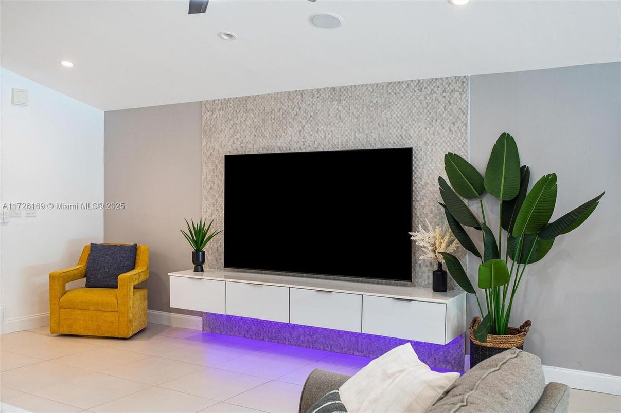 Interior, Recessed Lighting