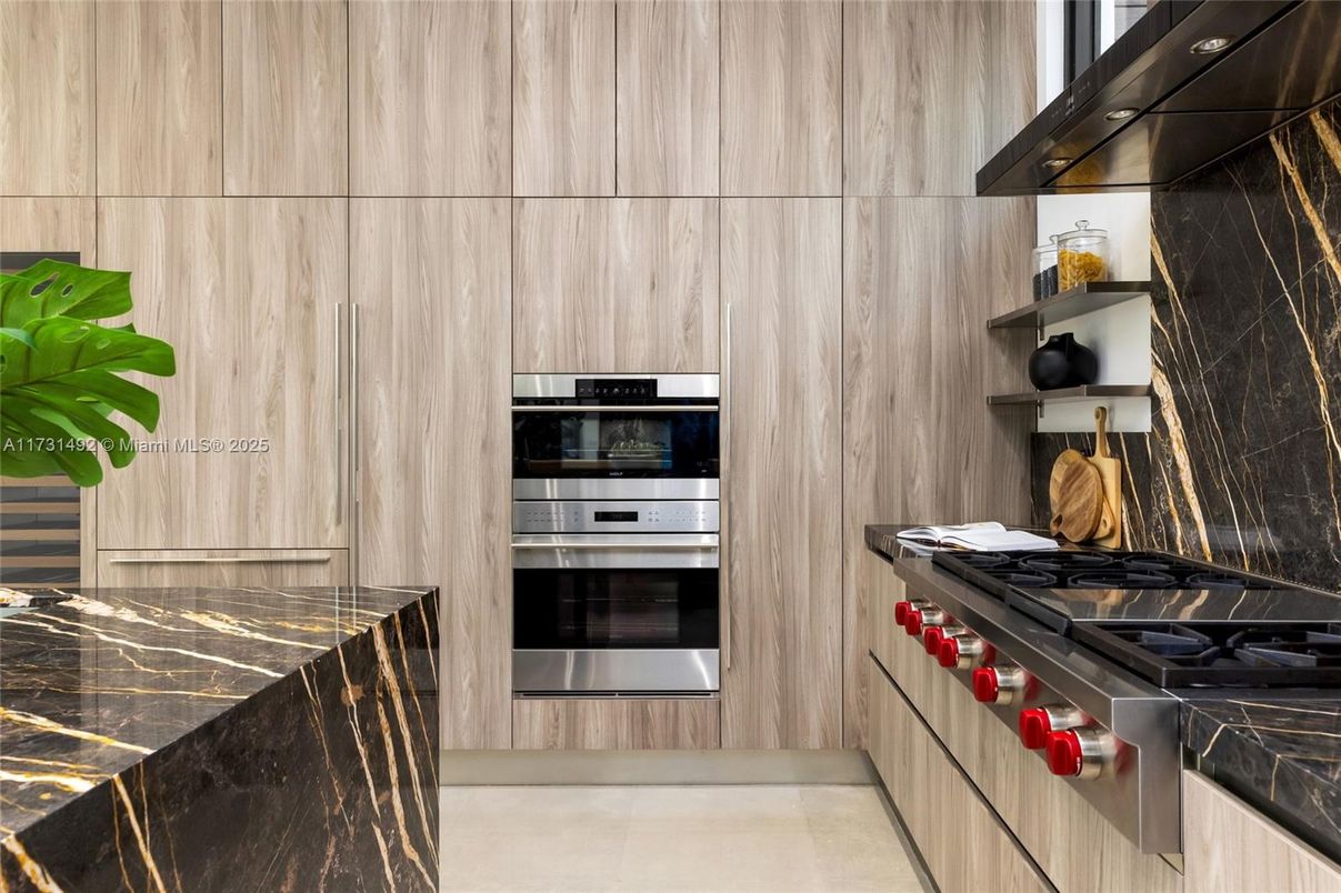 Interior, Kitchen, Stainless Steel Appliances