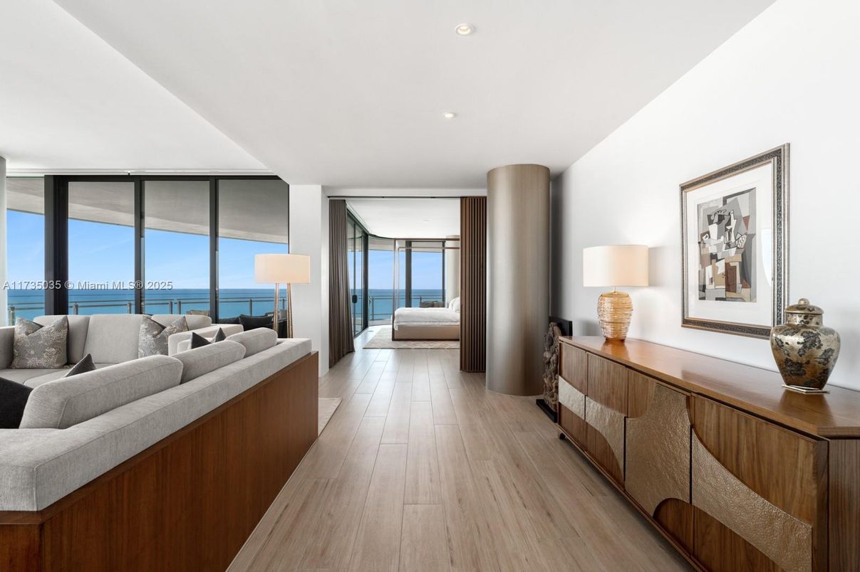 Bedroom, Interior, Recessed Lighting, Water, Wood Texture Flooring