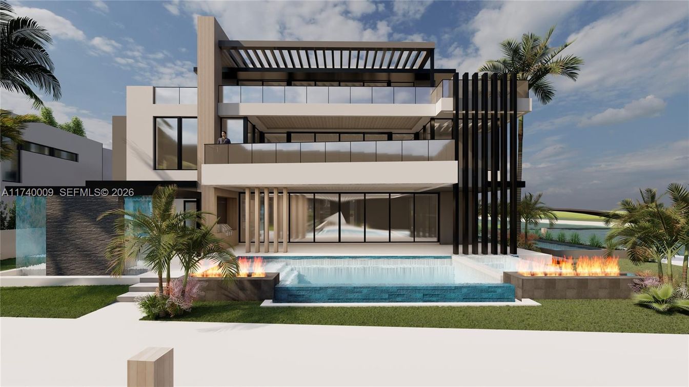 Backyard, Exterior, Facade, Pool, Modern