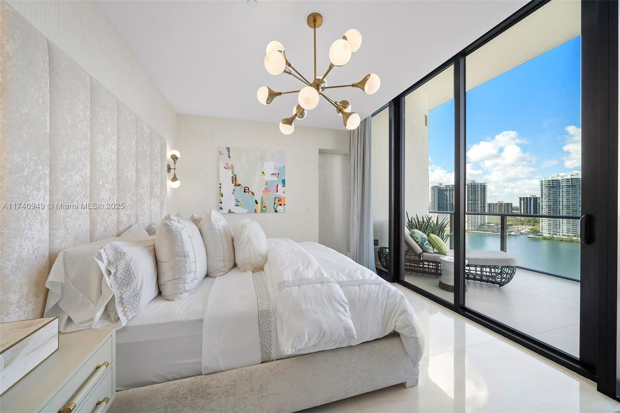 Bedroom, Interior, Pendant Lights, Water