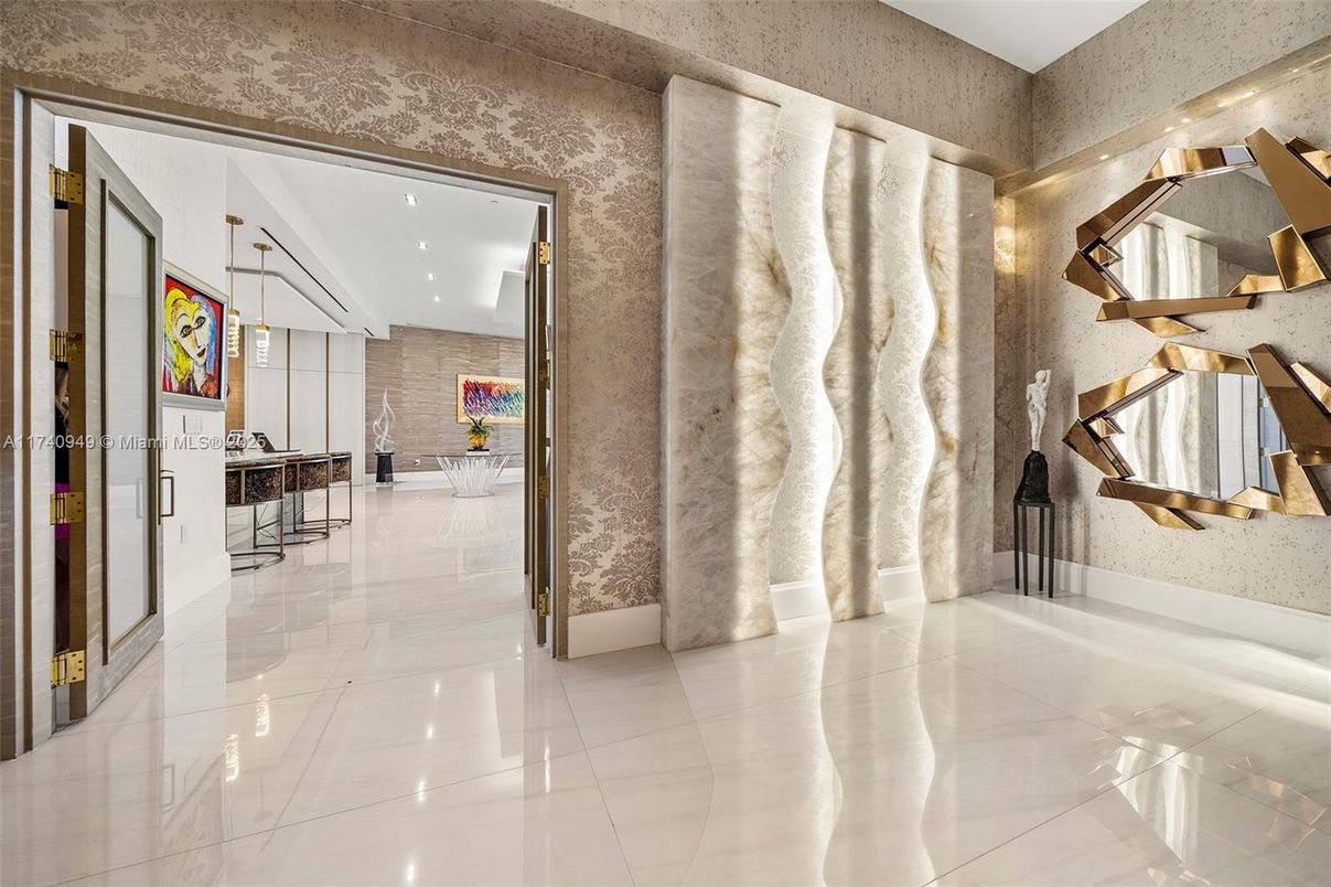 Interior, Recessed Lighting