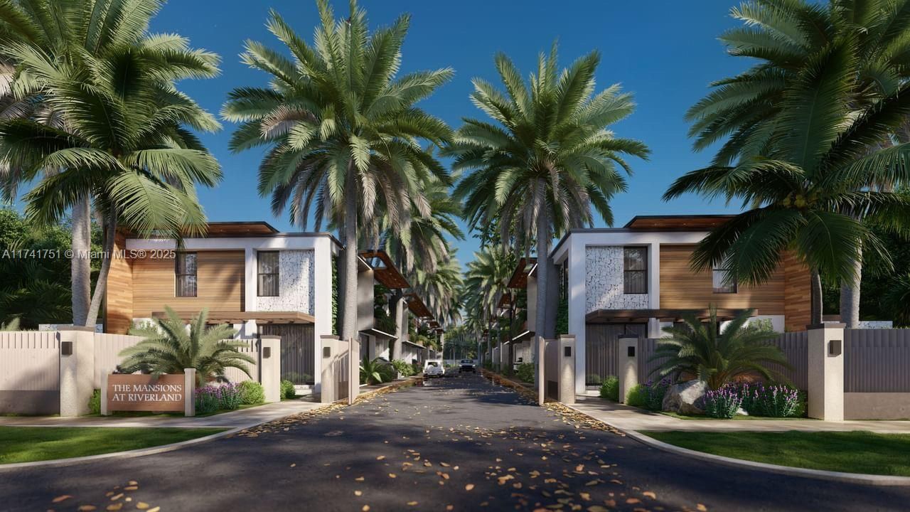 Exterior, Facade, Modern