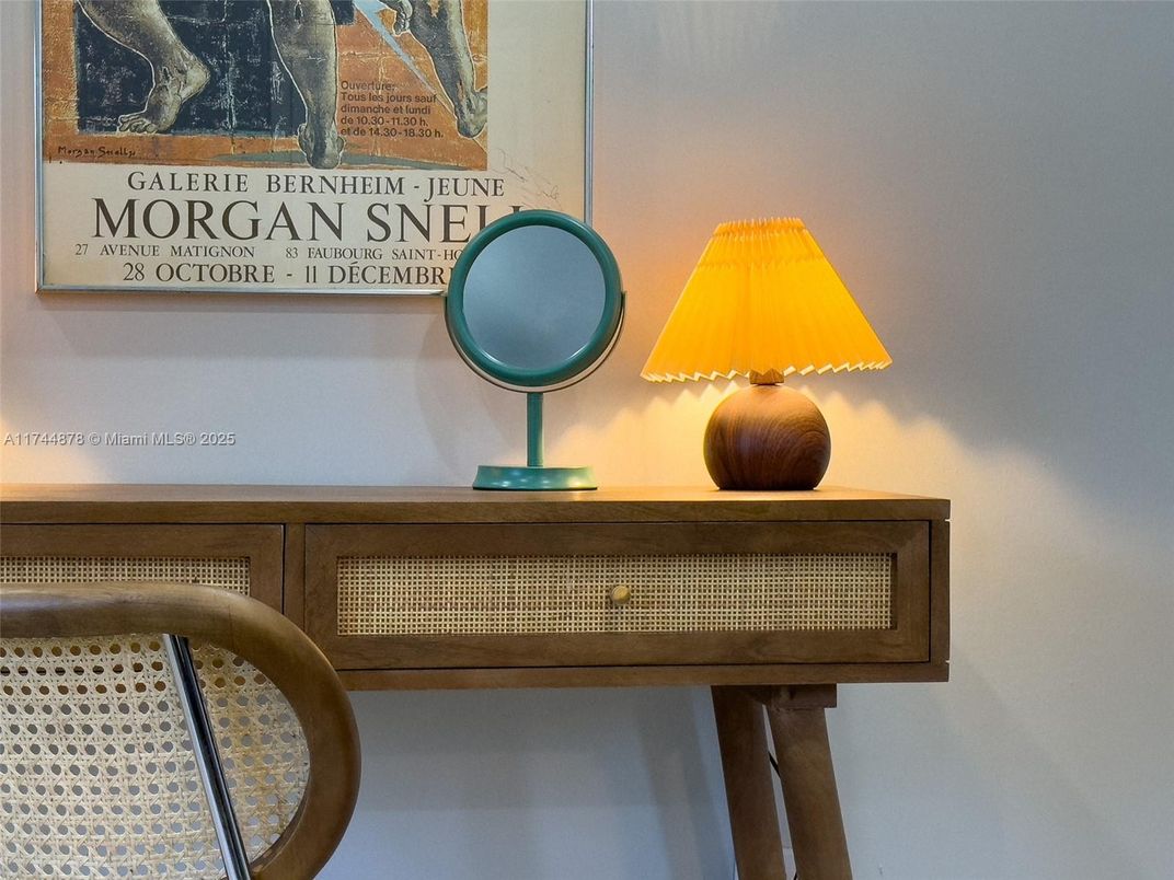 DE Listing image placeholder